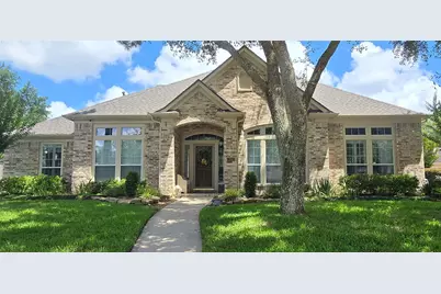 2802 Harvest Hill Drive, Friendswood, TX 77546 - Photo 1