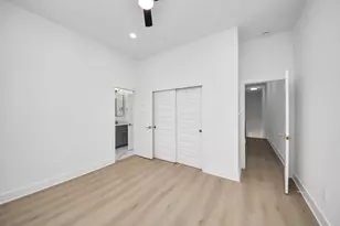 8601 Amadwe St, Houston, TX 77051 - Photo 35