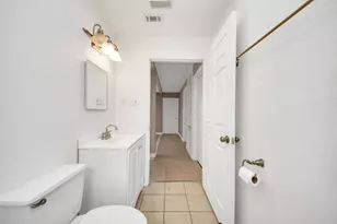 5202 Pensdale St, Houston, TX 77033 - Photo 11