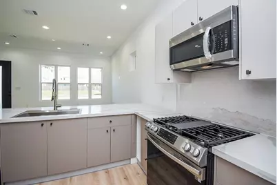 15000 S Richmond Avenue #6, Houston, TX 77082 - Photo 9