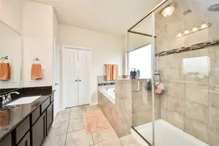 1640 Canchola Ln, League City, TX 77573 - Photo 9