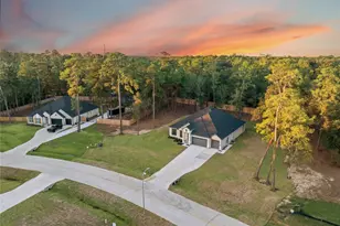 352 Louvenia Ct, Pinehurst, TX 77362 - Photo 49