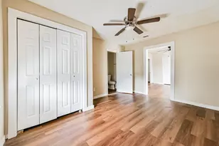 711 8th Ave N, Texas City, TX 77590 - Photo 9