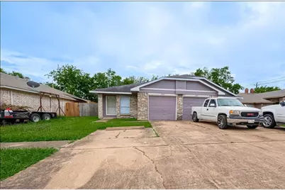 12005 Tambourine Drive, Houston, TX 77477 - Photo 13