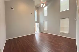 10906 Panther Ct, Houston, TX 77099 - Photo 3