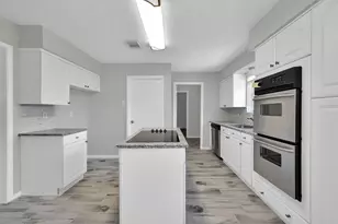 23814 English Oak Dr, Spring, TX 77373 - Photo 11