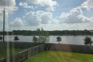14111 Sundrop Park Ln, Houston, TX 77048 - Photo 5