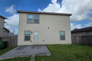14111 Sundrop Park Ln, Houston, TX 77048 - Photo 3