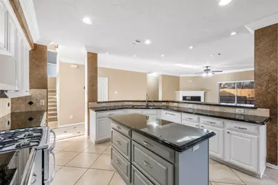 2406 Spanish Oak Hill Court, Spring, TX 77388 - Photo 17