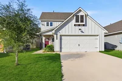 115 Austin Road, Angleton, TX 77515 - Photo 1