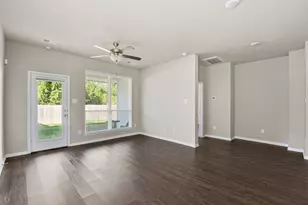 115 Austin Rd, Angleton, TX 77515 - Photo 5