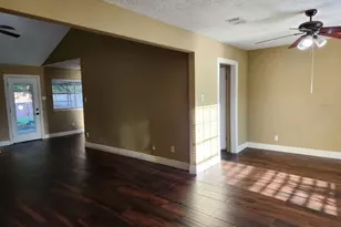 17402 Baronshire Dr, Houston, TX 77070 - Photo 5