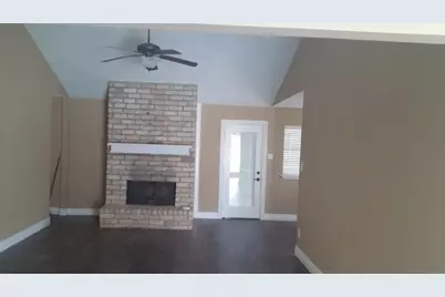 17402 Baronshire Drive, Houston, TX 77070 - Photo 9