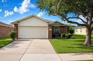 110 Rodeo Dr, Manvel, TX 77578 - Photo 3