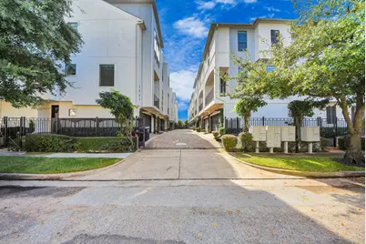 1831 Dart Street, Houston, TX 77007 - Photo 1