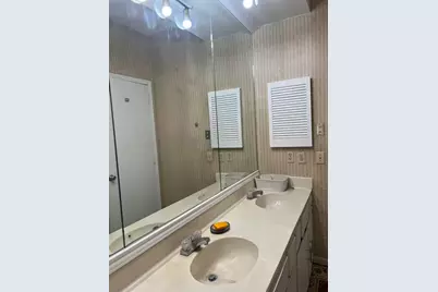 2213 S Braeswood Blvd #13B, Houston, TX 77030 - Photo 33