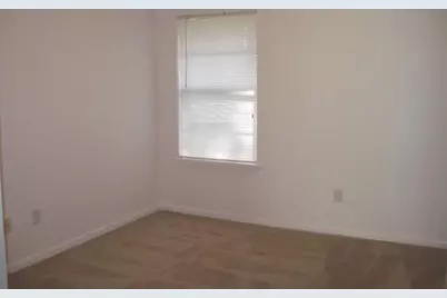 16811 Stardale Lane, Friendswood, TX 77546 - Photo 9