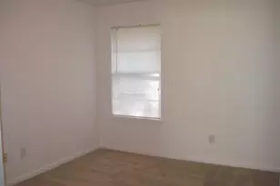 16811 Stardale Ln, Friendswood, TX 77546 - Photo 9