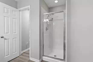 832 Cohn St, Houston, TX 77007 - Photo 9