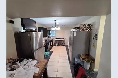5811 Eastwood Street, Houston, TX 77021 - Photo 9