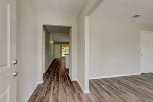 6919 Silver Star Dr, Houston, TX 77086 - Photo 3