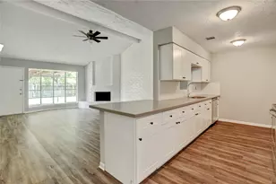 6919 Silver Star Dr, Houston, TX 77086 - Photo 7