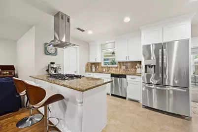5005 W 43rd Street, Houston, TX 77092 - Photo 9