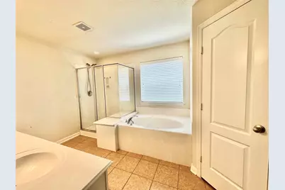 1307 Surecrop Lane, Pasadena, TX 77504 - Photo 11