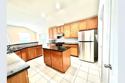 1307 Surecrop Lane, Pasadena, TX 77504 - Photo 9