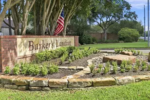 419 E Fair Harbor Ln, Houston, TX 77079 - Photo 29