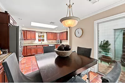 419 E Fair Harbor Lane, Houston, TX 77079 - Photo 3