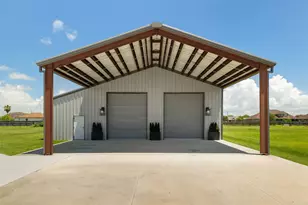 4203 Landon Ln, Baytown, TX 77523 - Photo 11