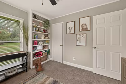 17135 Spindle Oaks Drive, Conroe, TX 77385 - Photo 17