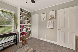 17135 Spindle Oaks Dr, Conroe, TX 77385 - Photo 17