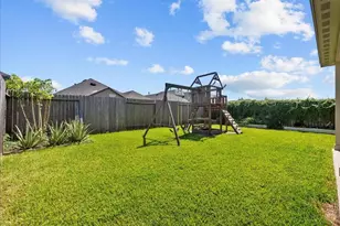 5111 Bay Ln, Bacliff, TX 77518 - Photo 35