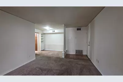 800 Post Oak Boulevard #82, Houston, TX 77056 - Photo 5