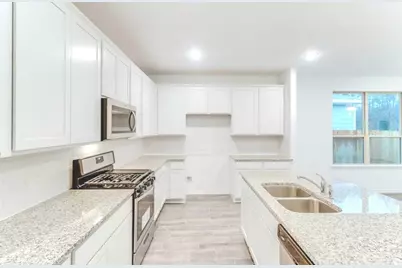 14423 Sunny Bend Way, Conroe, TX 77303 - Photo 3