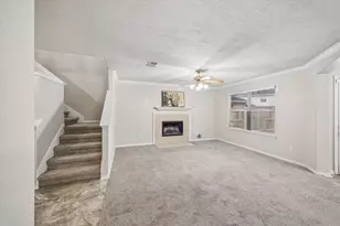 10307 Turrett Point Ln, Houston, TX 77064 - Photo 5