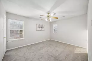 10307 Turrett Point Ln, Houston, TX 77064 - Photo 9