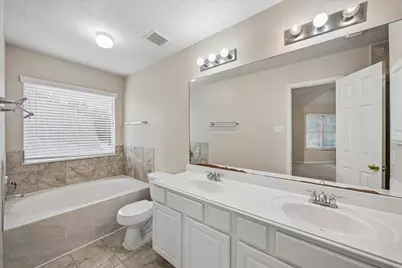 10307 Turrett Point Lane, Houston, TX 77064 - Photo 7