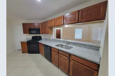 2034 Village Park Drive, Missouri City, TX 77489 - Photo 9