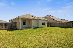 622 Little Cypress Ln, Baytown, TX 77523 - Photo 23