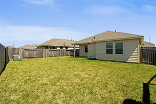 622 Little Cypress Ln, Baytown, TX 77523 - Photo 25