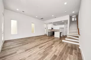 881 Rachel St, Houston, TX 77091 - Photo 7