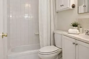 10818 Long Gate Dr, Houston, TX 77047 - Photo 11