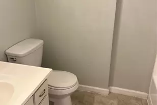 7064 Greenway Chase St, Houston, TX 77072 - Photo 23