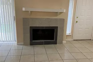 7064 Greenway Chase St, Houston, TX 77072 - Photo 5