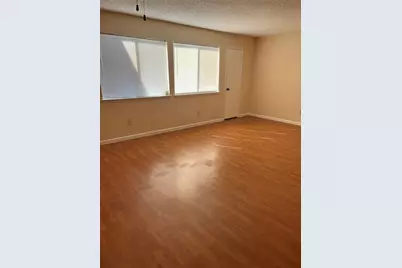 7064 Greenway Chase Street, Houston, TX 77072 - Photo 19