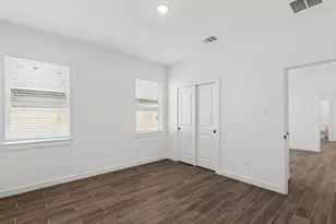 11614 Old Fashion Cir, Mont Belvieu, TX 77535 - Photo 21