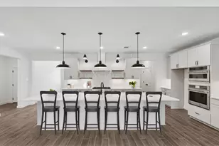 11614 Old Fashion Cir, Mont Belvieu, TX 77535 - Photo 5